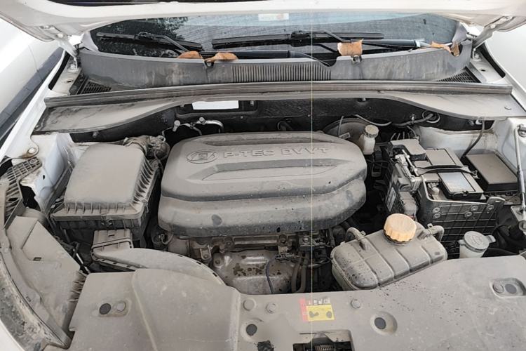 Used Wuling Alvez 2022 1.5L Manual Comfort Version Engine Bay