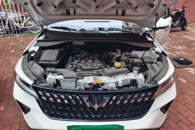Used Wuling Alvez 2022 1.5L Manual Free-Style Model Engine Bay