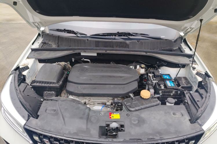Used Wuling Alvez 2022 1.5L Manual Comfort Version Engine Bay