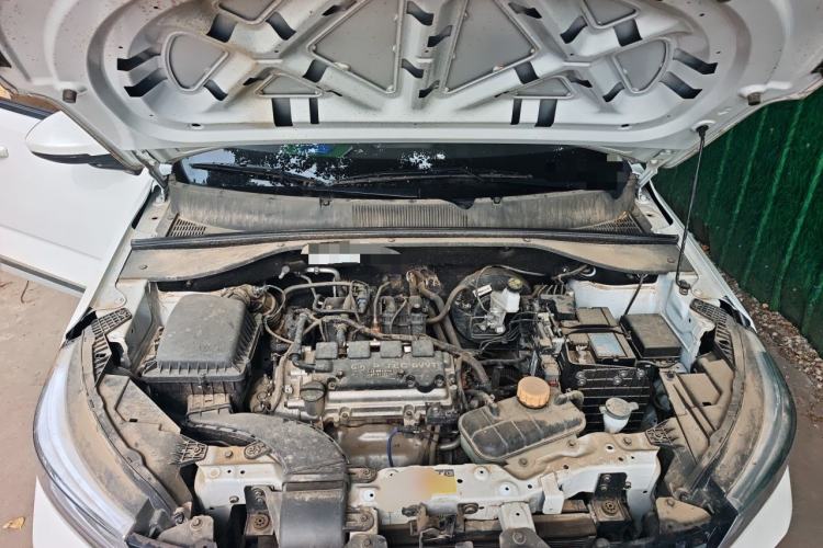 Used Wuling Alvez 2022 1.5L Manual Free-Style Model Engine Bay