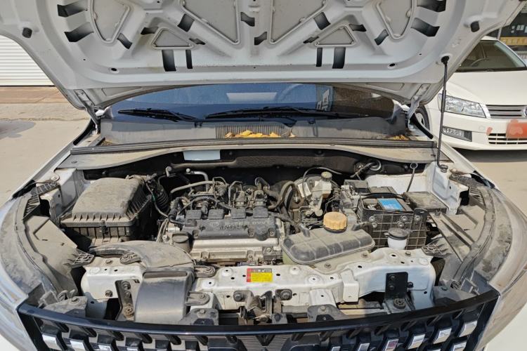Used Wuling Alvez 2022 1.5L Manual Free-Style Model Engine Bay