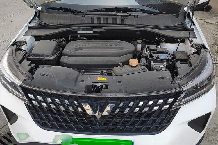 Used Wuling Alvez 2022 1.5L CVT Comfort Edition Engine Bay