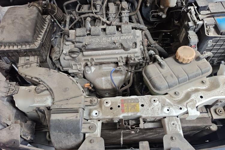 Used Wuling Alvez 2022 1.5L Manual Free-Style Model Engine Bay
