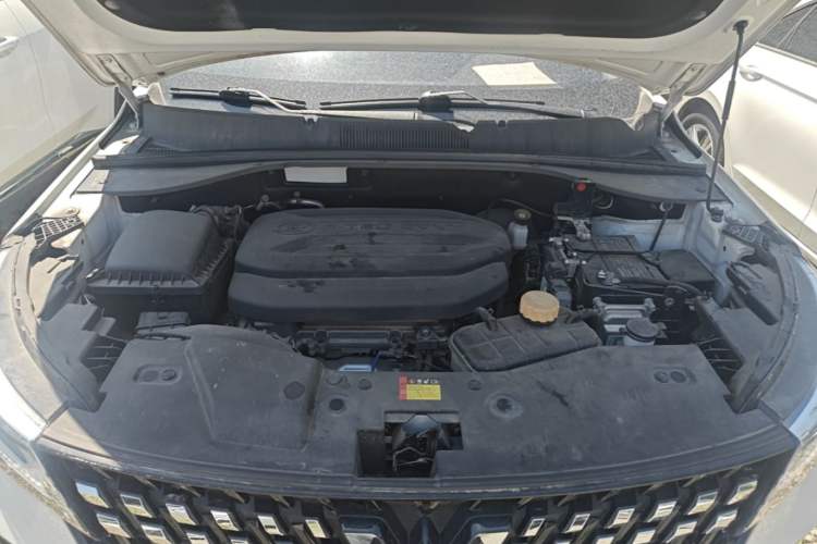 Used Wuling Alvez 2022 1.5L CVT Comfort Edition Engine Bay