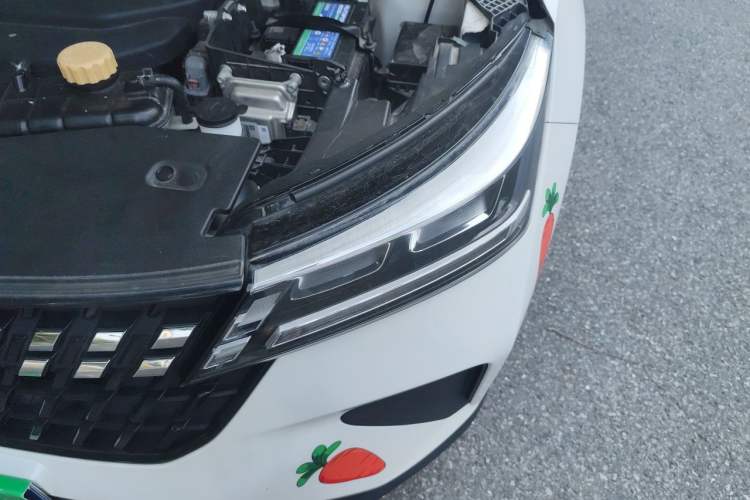 Used Wuling Alvez 2022 1.5L CVT Comfort Edition Engine Bay Left