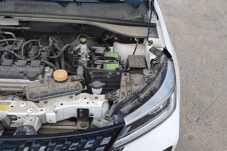 Used Wuling Alvez 2022 1.5L Manual Free-Style Model Engine Bay Left