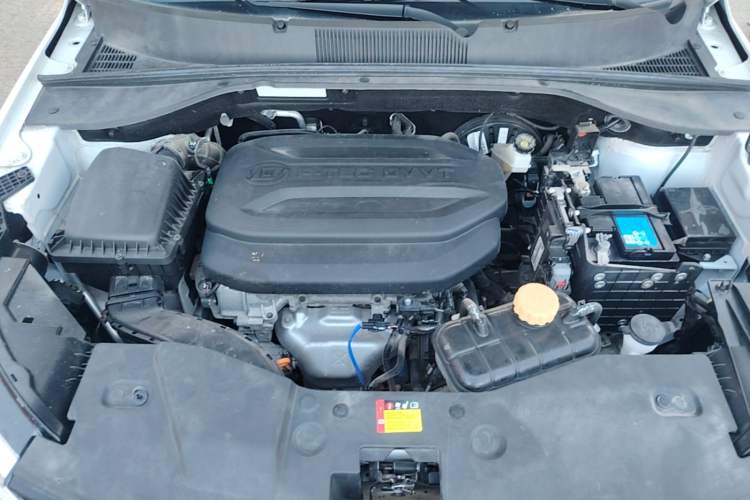 Used Wuling Alvez 2022 1.5L Manual Comfort Version Engine Bay