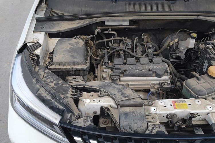 Used Wuling Alvez 2022 1.5L Manual Free-Style Model Engine Bay Right