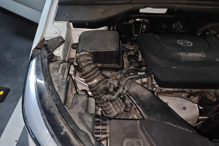 Used Wuling Alvez 2022 1.5T CVT Trendy & Cool Edition Engine Bay Right