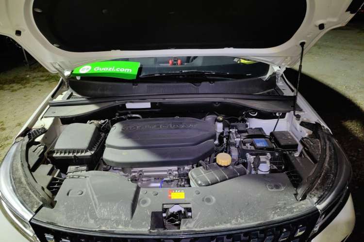 Used Wuling Alvez 2022 1.5L CVT Comfort Edition Engine Bay