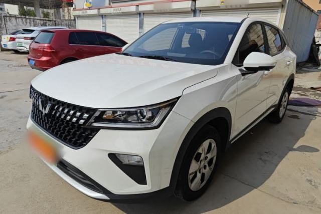 Used Wuling Alvez 2022 1.5L Manual Free-Style Model