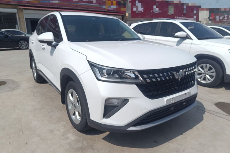 Used Wuling Alvez 2022 1.5L Manual Free-Style Model Exterior 1