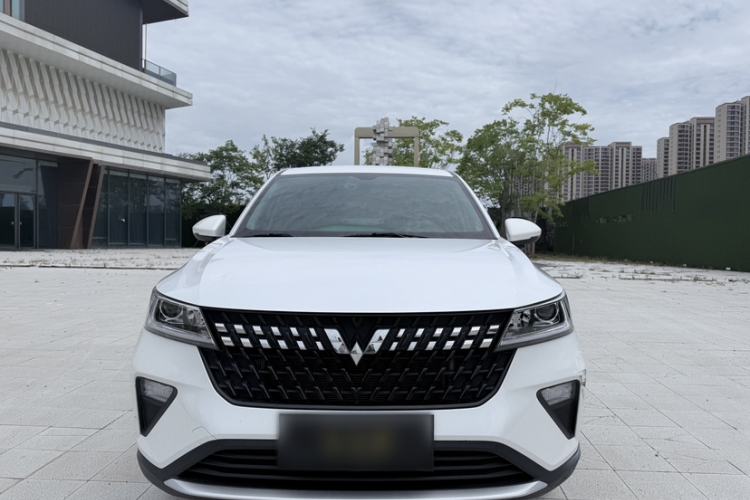 Used Wuling Alvez 2022 1.5L Manual Free-Style Model Exterior 1