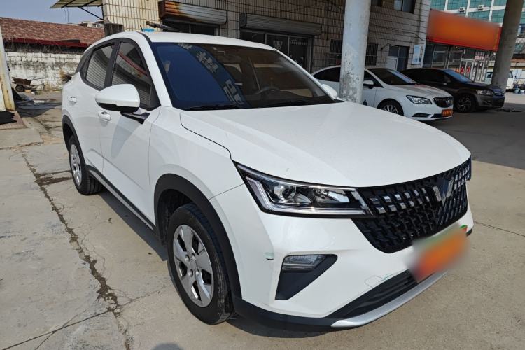 Used Wuling Alvez 2022 1.5L Manual Free-Style Model Exterior 1