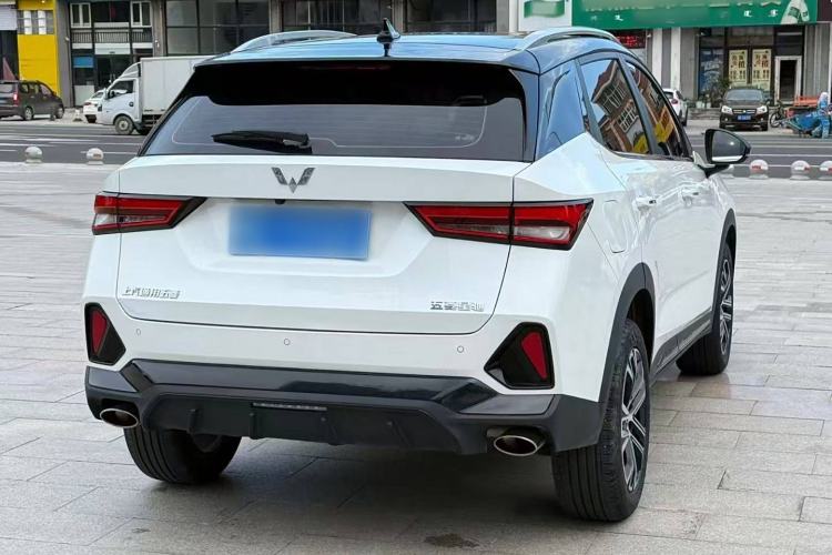 Used Wuling Alvez 2022 1.5T CVT Trendy & Cool Edition Exterior 1