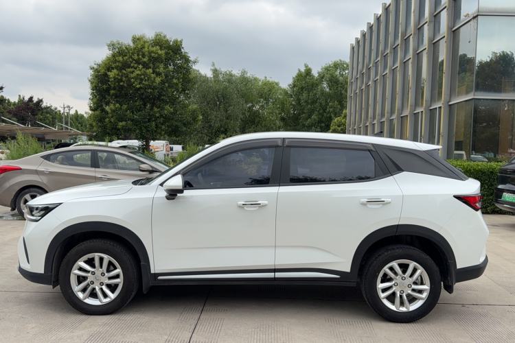 Used Wuling Alvez 2022 1.5L CVT Comfort Edition Exterior 1