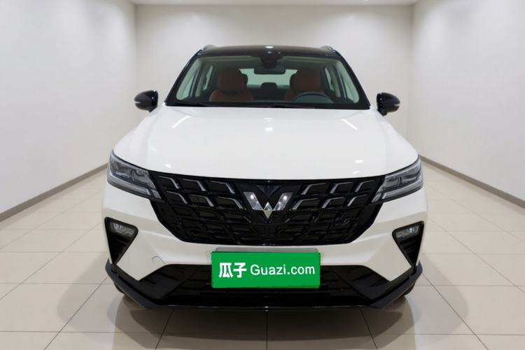 Used Wuling Alvez 2022 1.5T CVT Trendy & Cool Edition Exterior 1