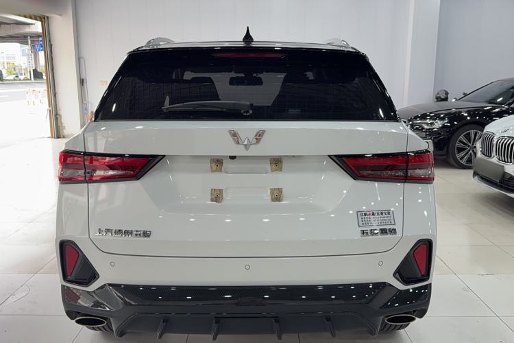 Used Wuling Alvez 2022 1.5T CVT Trendy & Cool Edition Exterior 2