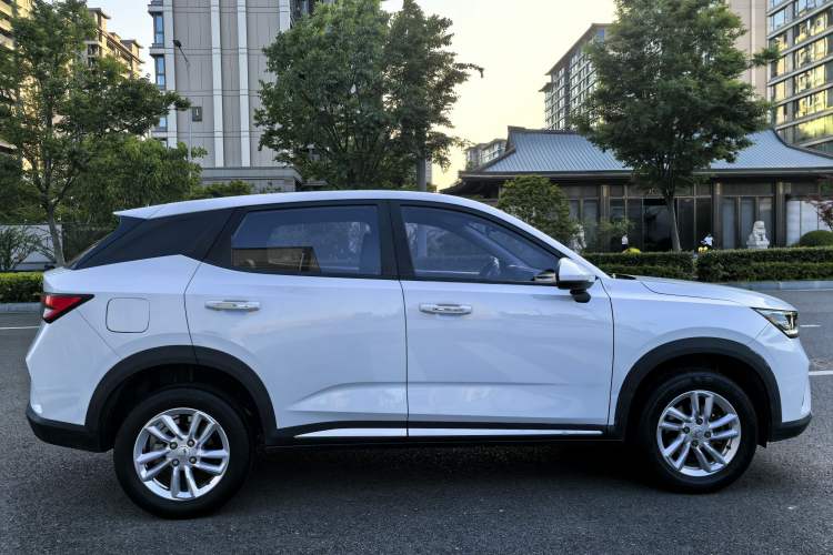 Used Wuling Alvez 2022 1.5L CVT Comfort Edition Exterior 3