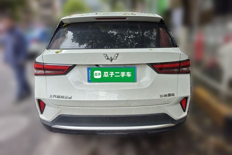 Used Wuling Alvez 2022 1.5L Manual Free-Style Model Exterior 4