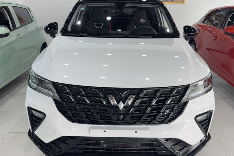 Used Wuling Alvez 2022 1.5T CVT Trendy & Cool Edition Exterior 4