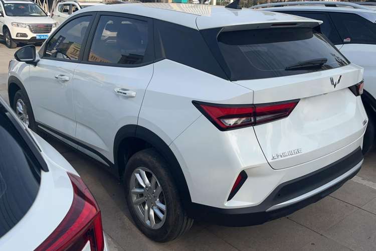 Used Wuling Alvez 2022 1.5L CVT Comfort Edition Exterior 5