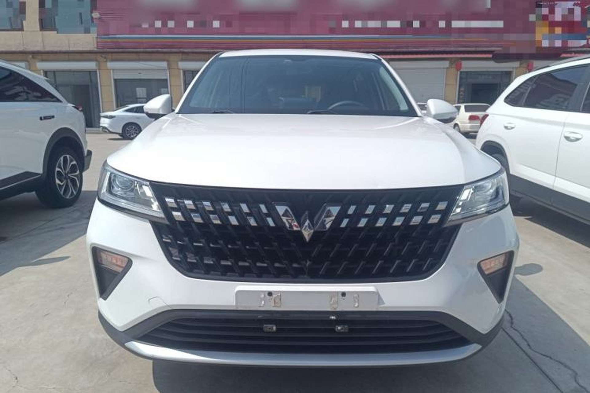 Used Wuling Alvez 2022 1.5L Manual Free-Style Model Front