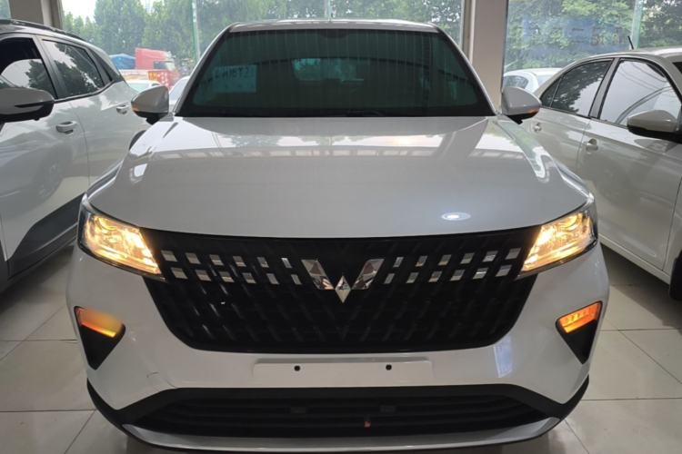 Used Wuling Alvez 2022 1.5L Manual Free-Style Model Front