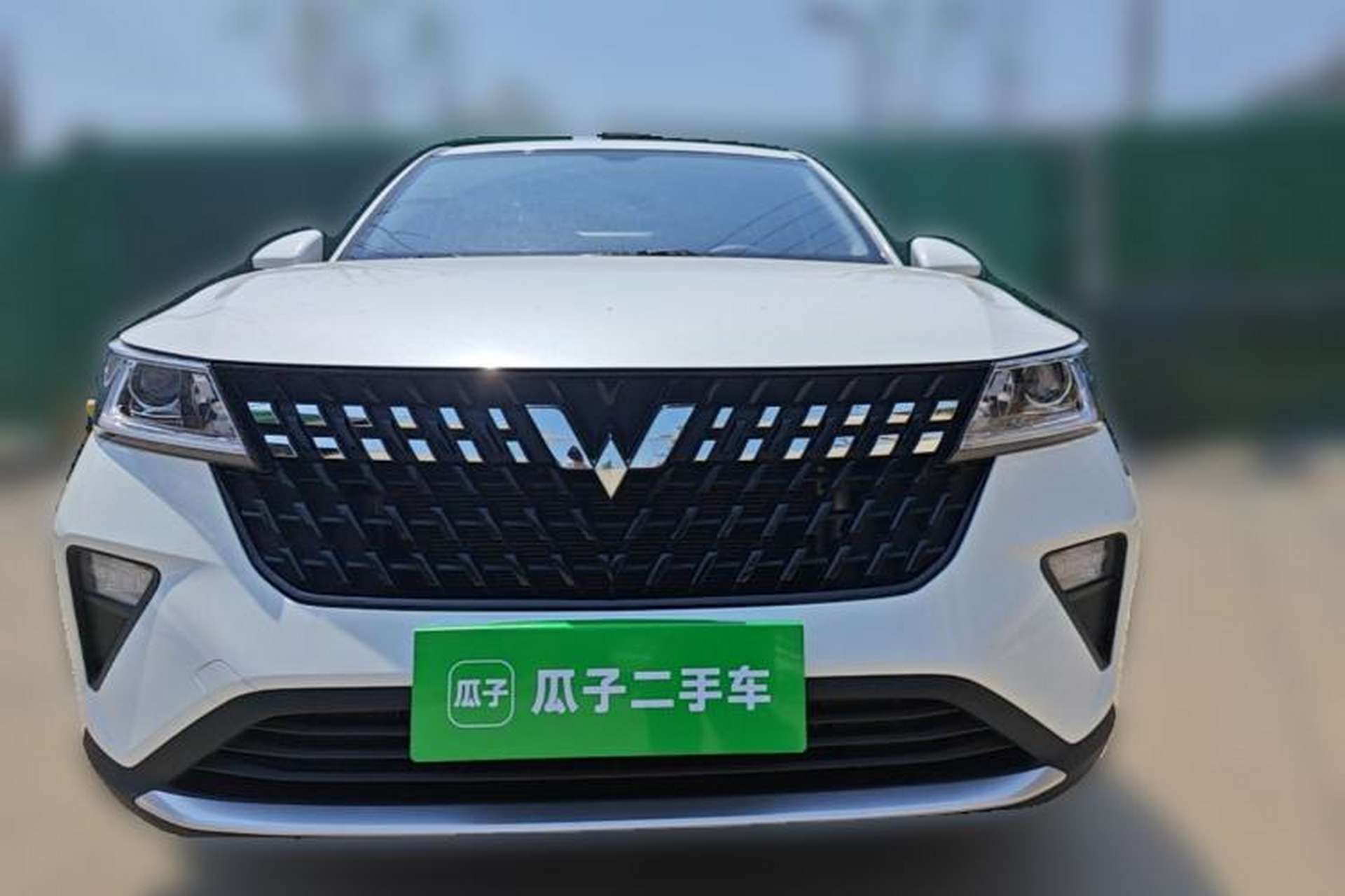 Used Wuling Alvez 2022 1.5L Manual Free-Style Model Front