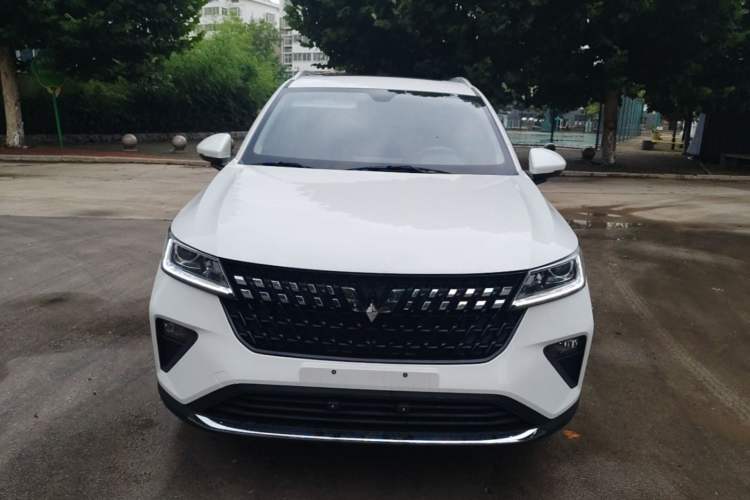Used Wuling Alvez 2022 1.5L Manual Comfort Version Front