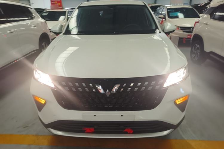 Used Wuling Alvez 2022 1.5L Manual Free-Style Model Front