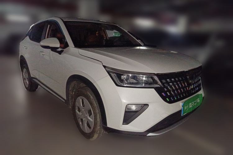 Used Wuling Alvez 2022 1.5L Manual Free-Style Model Front Right 45 Deg