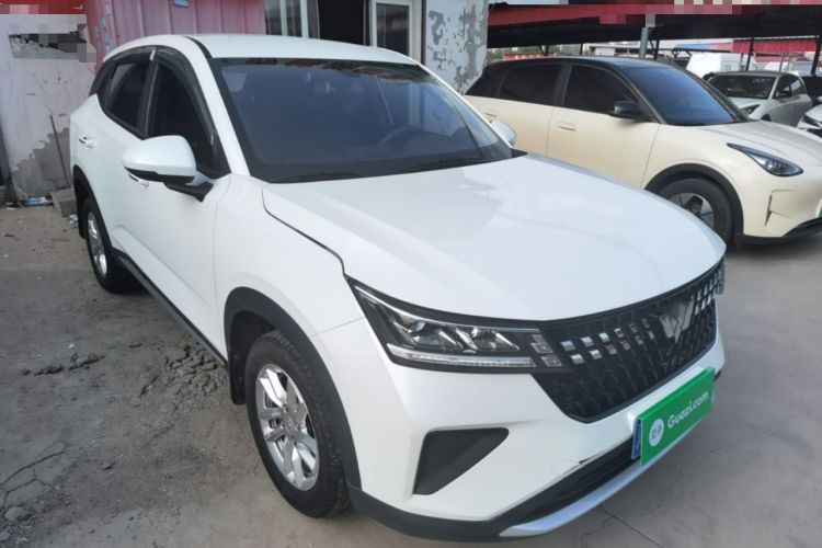 Used Wuling Alvez 2022 1.5L CVT Comfort Edition Front Right 45 Deg