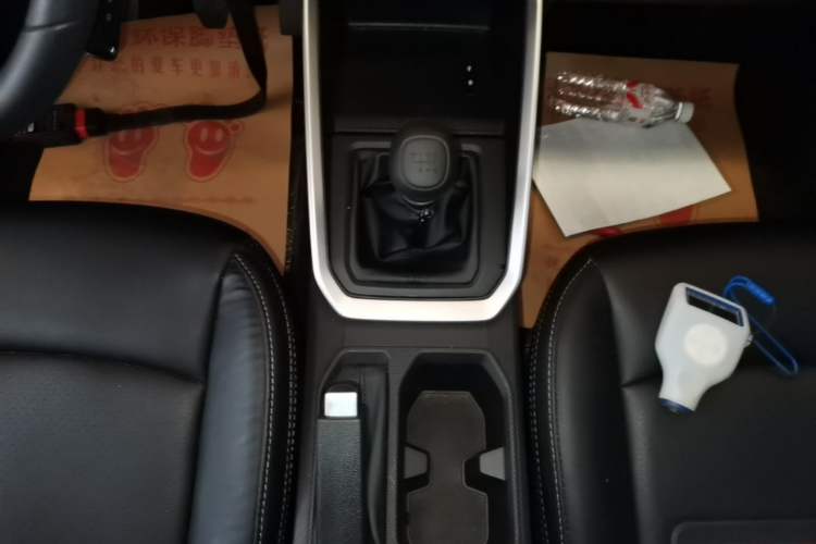 Used Wuling Alvez 2022 1.5L Manual Free-Style Model Gear Lever