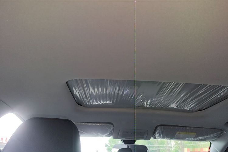 Used Wuling Alvez 2022 1.5L Manual Comfort Version Headliner