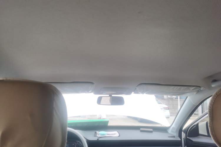 Used Wuling Alvez 2022 1.5L Manual Free-Style Model Headliner