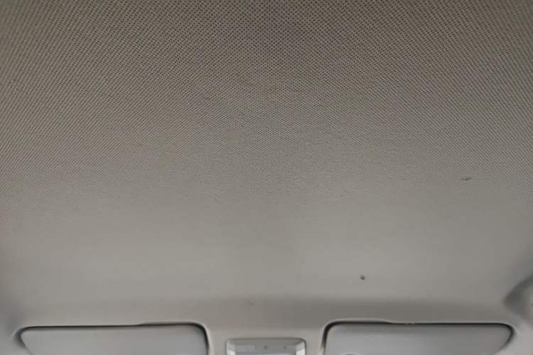Used Wuling Alvez 2022 1.5L Manual Free-Style Model Headliner