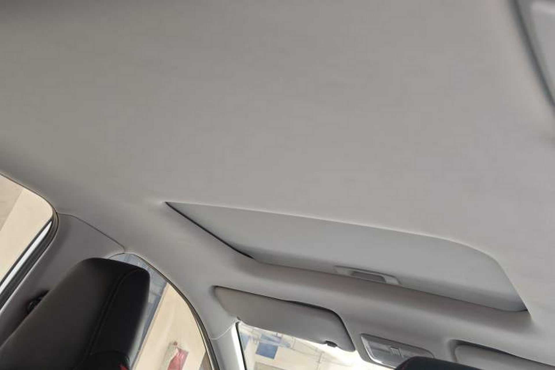 Used Wuling Alvez 2022 1.5T CVT Trendy & Cool Edition Headliner