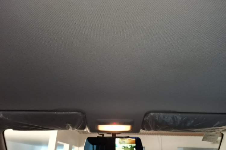 Used Wuling Alvez 2022 1.5L Manual Free-Style Model Headliner