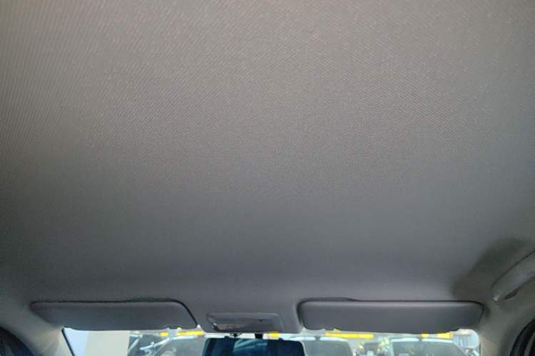 Used Wuling Alvez 2022 1.5L Manual Free-Style Model Headliner
