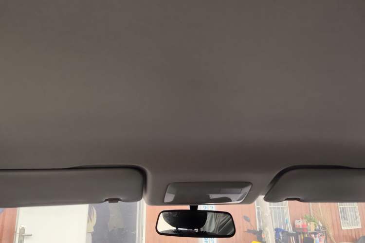 Used Wuling Alvez 2022 1.5L Manual Free-Style Model Headliner