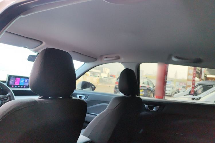Used Wuling Alvez 2022 1.5L Manual Free-Style Model Headliner