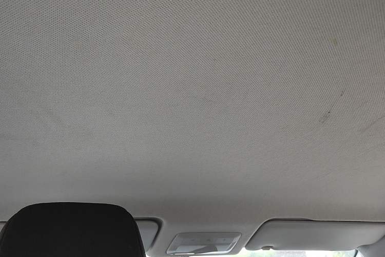 Used Wuling Alvez 2022 1.5L Manual Free-Style Model Headliner