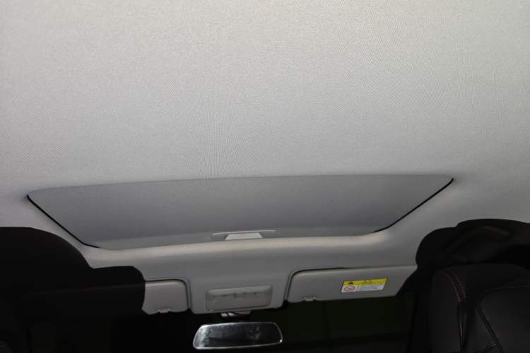 Used Wuling Alvez 2022 1.5T CVT Trendy & Cool Edition Headliner