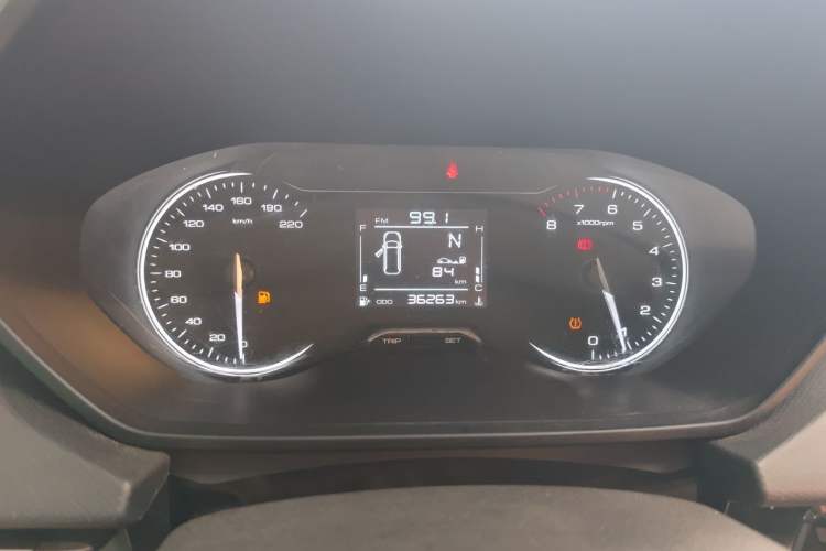 Used Wuling Alvez 2022 1.5L Manual Free-Style Model Instrument Cluster