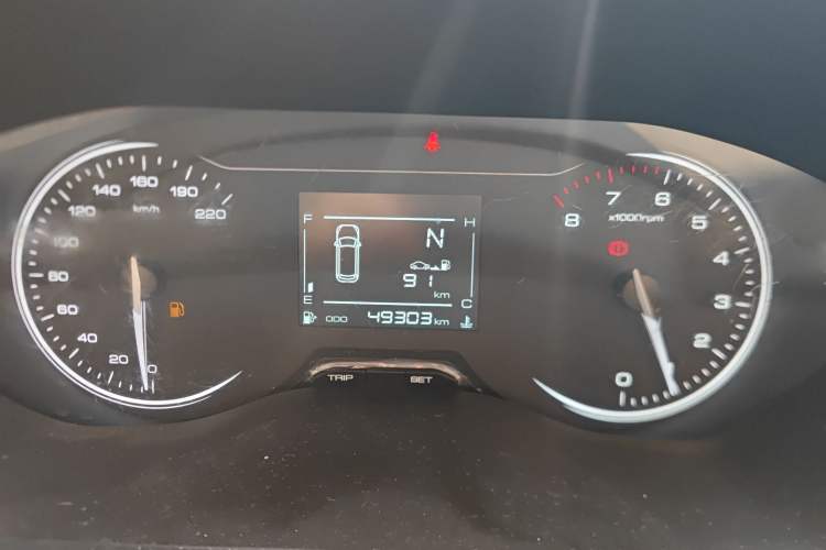 Used Wuling Alvez 2022 1.5L Manual Free-Style Model Instrument Cluster