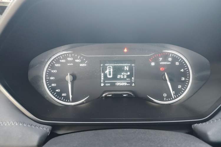 Used Wuling Alvez 2022 1.5L Manual Comfort Version Instrument Cluster