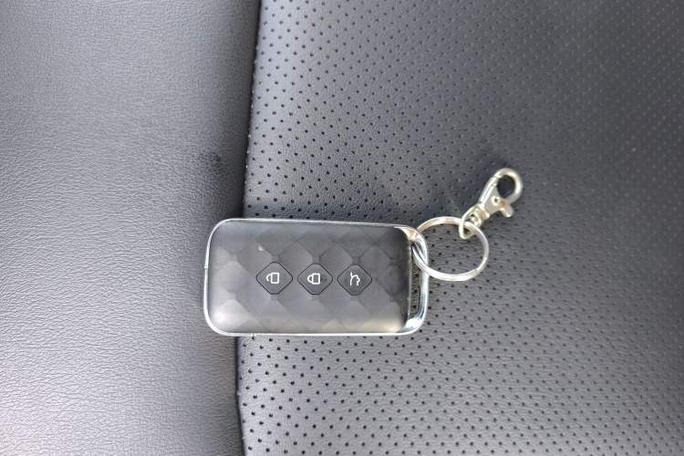 Used Wuling Alvez 2022 1.5L CVT Comfort Edition Interior 1