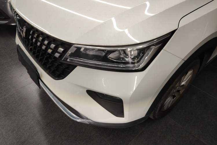 Used Wuling Alvez 2022 1.5L Manual Comfort Version Left Front Headlight