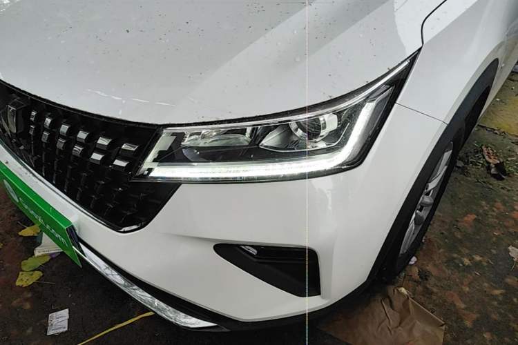 Used Wuling Alvez 2022 1.5L Manual Comfort Version Left Front Headlight